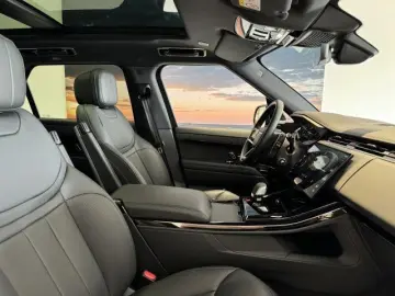 Range Rover Sport D300 SE Dyn. Black Pack HUD