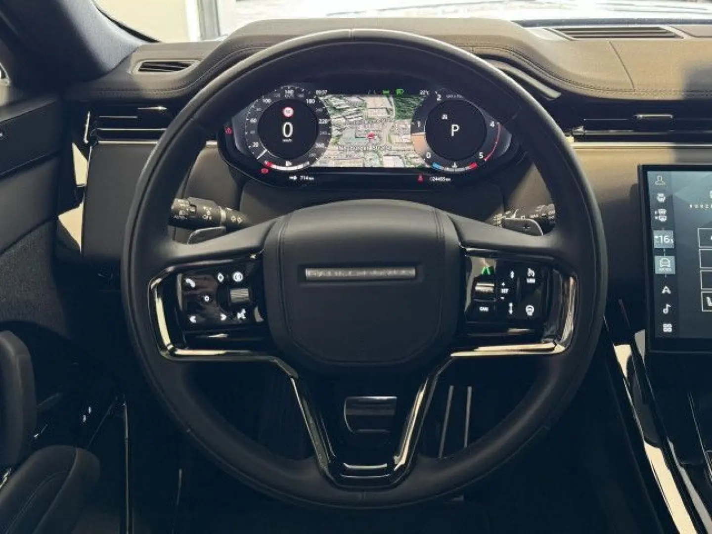 Range Rover Sport D300 SE Dyn. Black Pack HUD