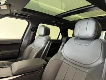 Range Rover Sport D300 SE Dyn. Black Pack HUD