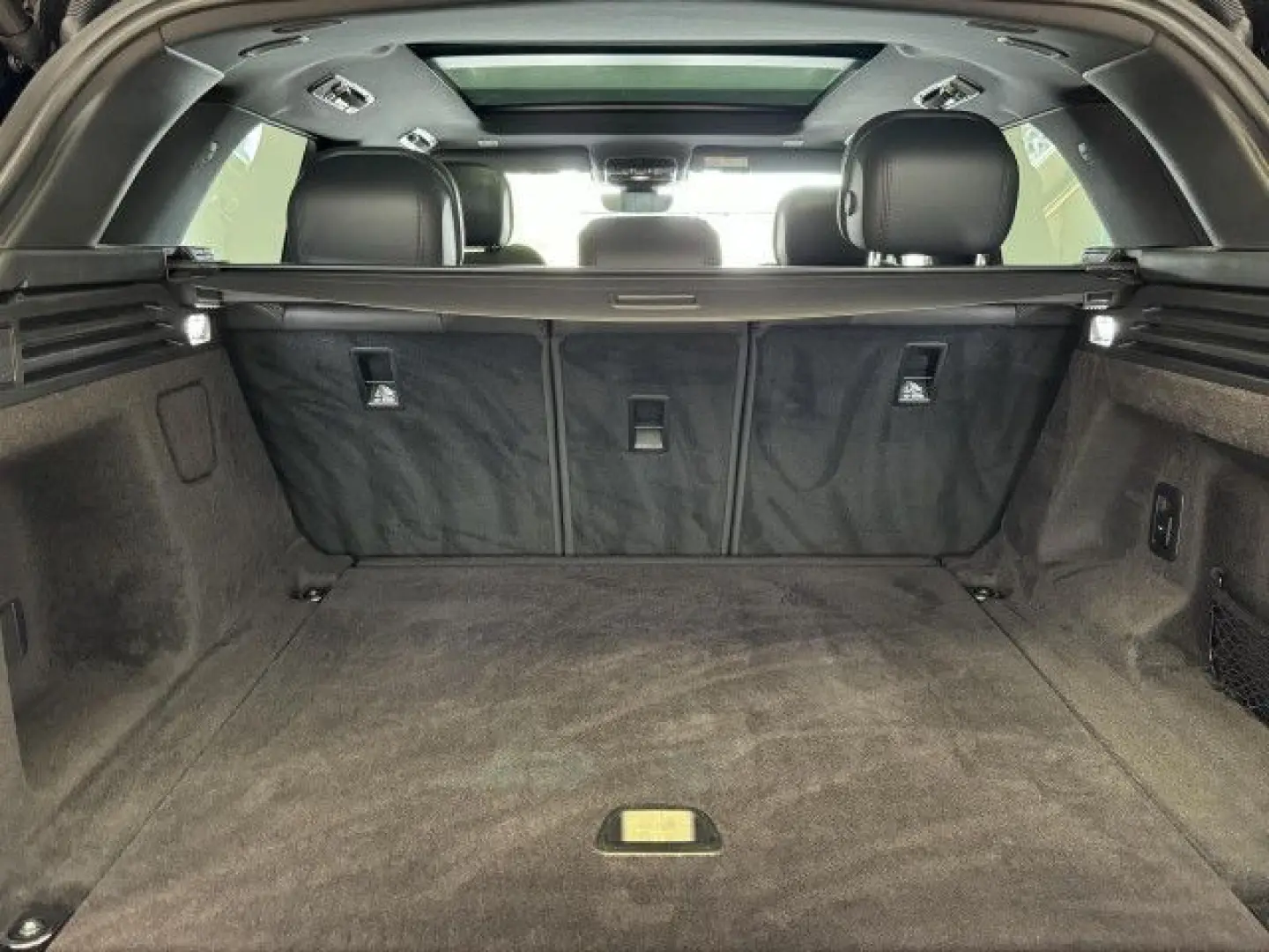Range Rover Sport D300 SE Dyn. Black Pack HUD