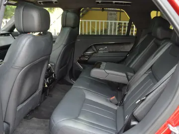 Range Rover Sport First Edition
