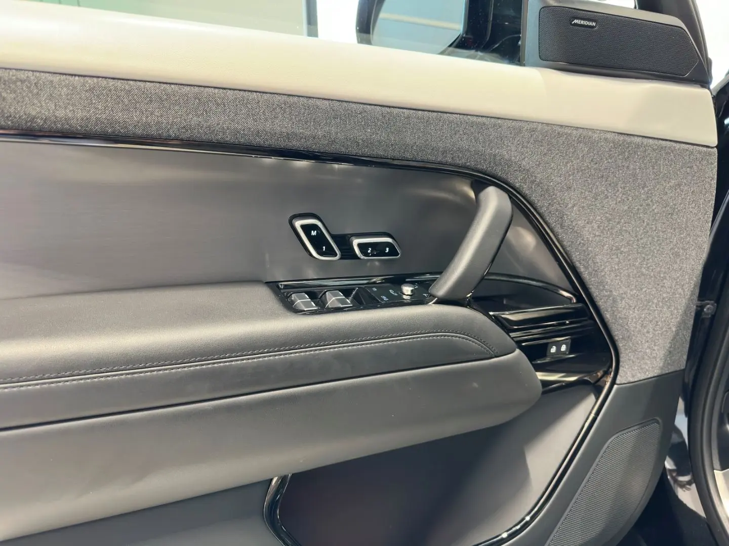Range Rover Sport D300 Dynamic SE 22''LM PANO