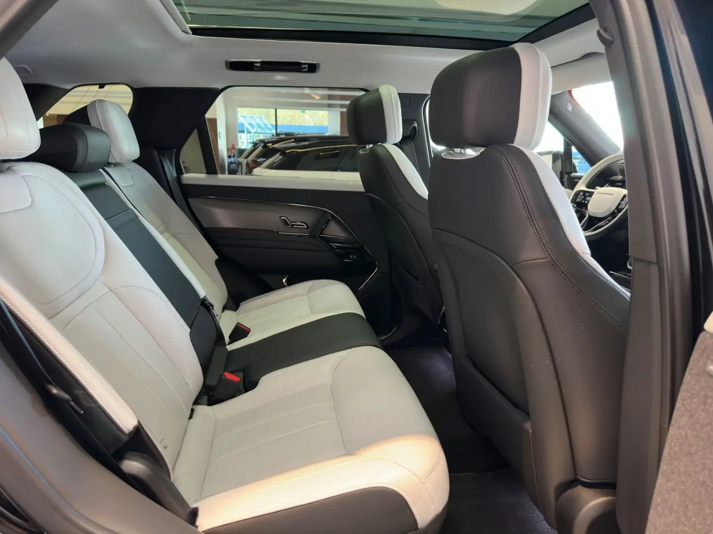 Range Rover Sport D300 Dynamic SE 22''LM PANO