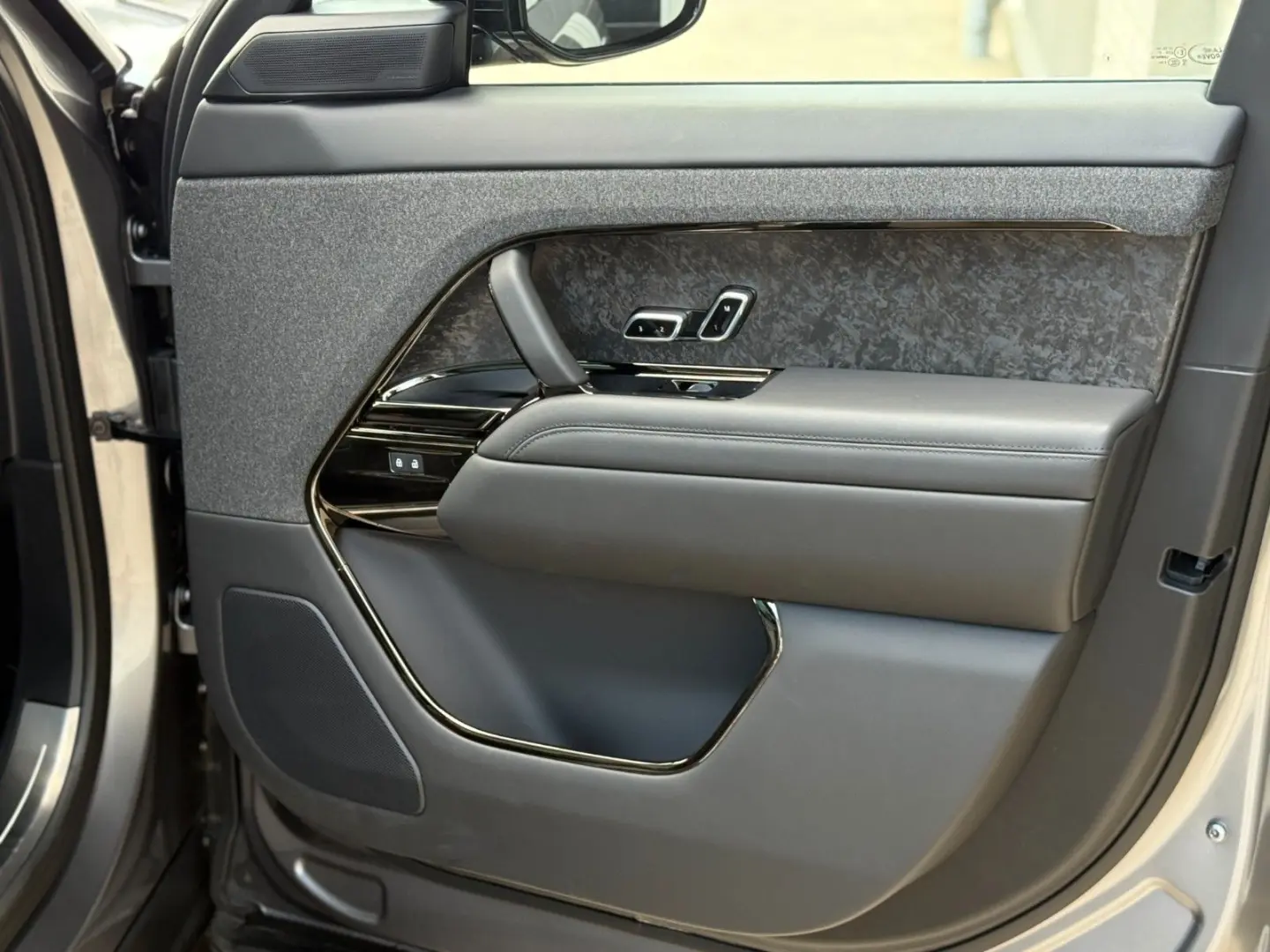 Range Rover Sport 3.0 P550e PHEV AUTOBIOGRAPHY