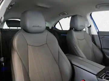 Superb Limousine L&K 2.0 TDI AHK*Massage*CANTON