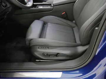 Superb Limousine L&K 2.0 TDI AHK*Massage*CANTON