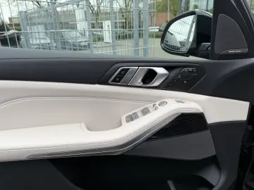 X7 xDrive40d M Sport Pro AHK StHzg h&k DA-Prof