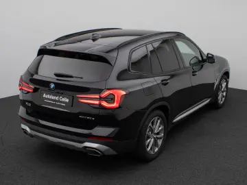 X3 xD30e Kamera HUD DAB HiFi AHK Sport 19Zoll