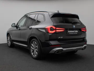 X3 xD30e Kamera HUD DAB HiFi AHK Sport 19Zoll