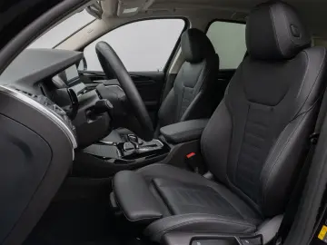 X3 xD30e Kamera HUD DAB HiFi AHK Sport 19Zoll
