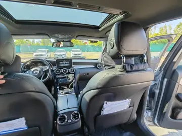Mercedes-Benz C 400