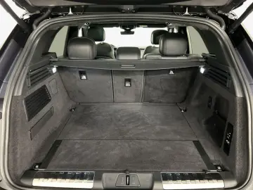 Range Rover Sport P550e Hybrid Autobiography
