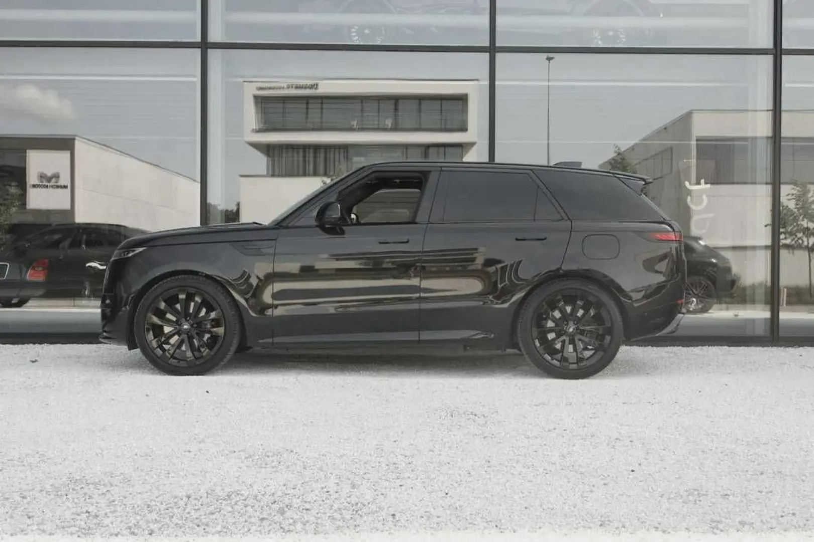 RANGE ROVER SPORT P460 SE Dynamic Black Black 23