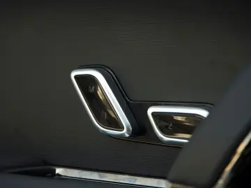 RANGE ROVER SPORT P460 SE Dynamic Black Black 23