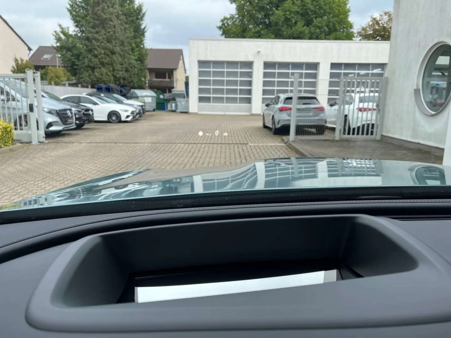 GLC 300 d 4M AMG+AHK+Pano+Distr+HUD+Burm+H-LENK