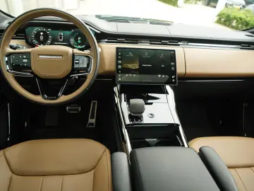 Range Rover Sport P550e Autobiography | Caraway