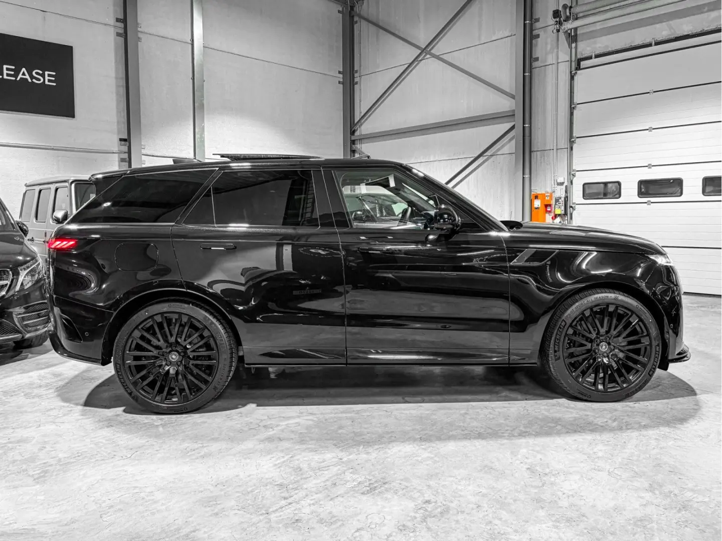 Range Rover Sport P635 SV EDITION ONE/ CARBON HA