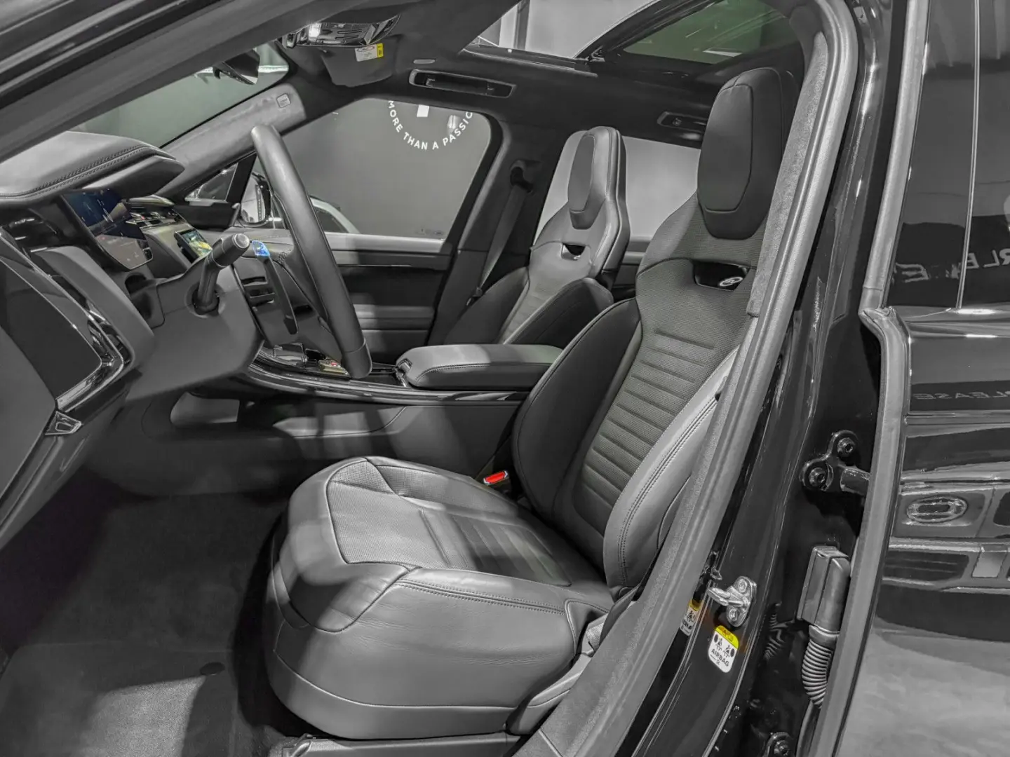 Range Rover Sport P635 SV EDITION ONE/ CARBON HA