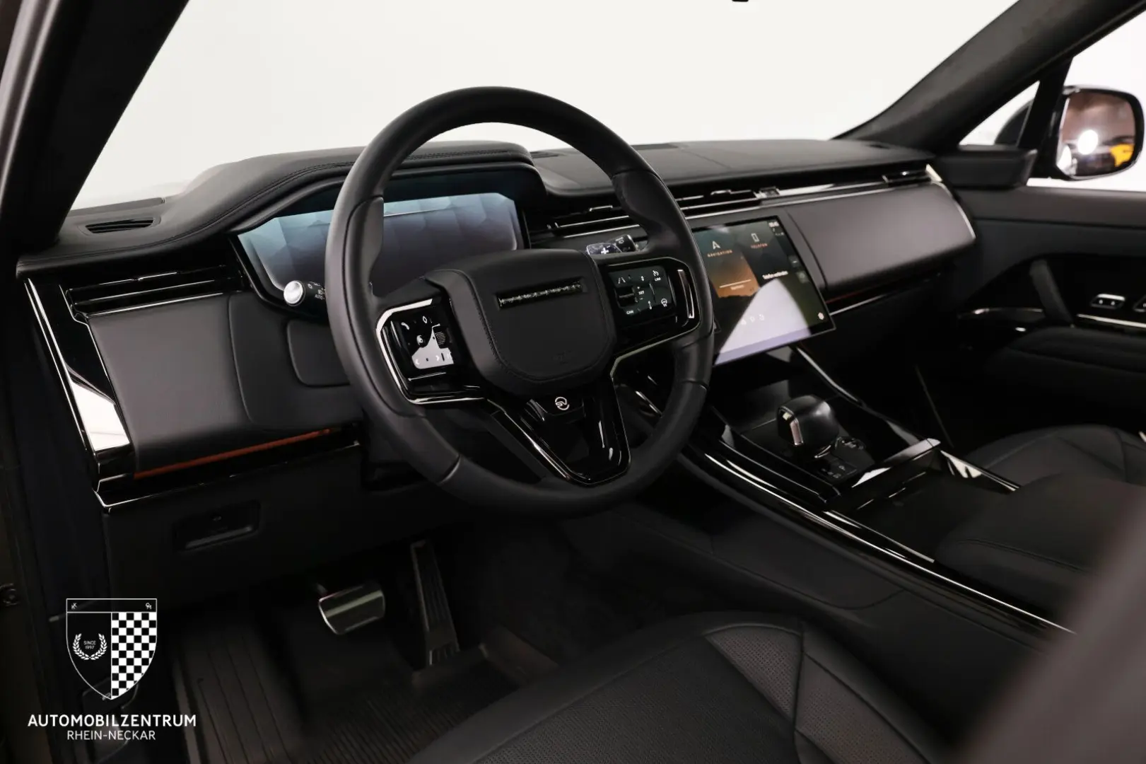Range Rover Sport P635 SV Edition One Bronze/6D