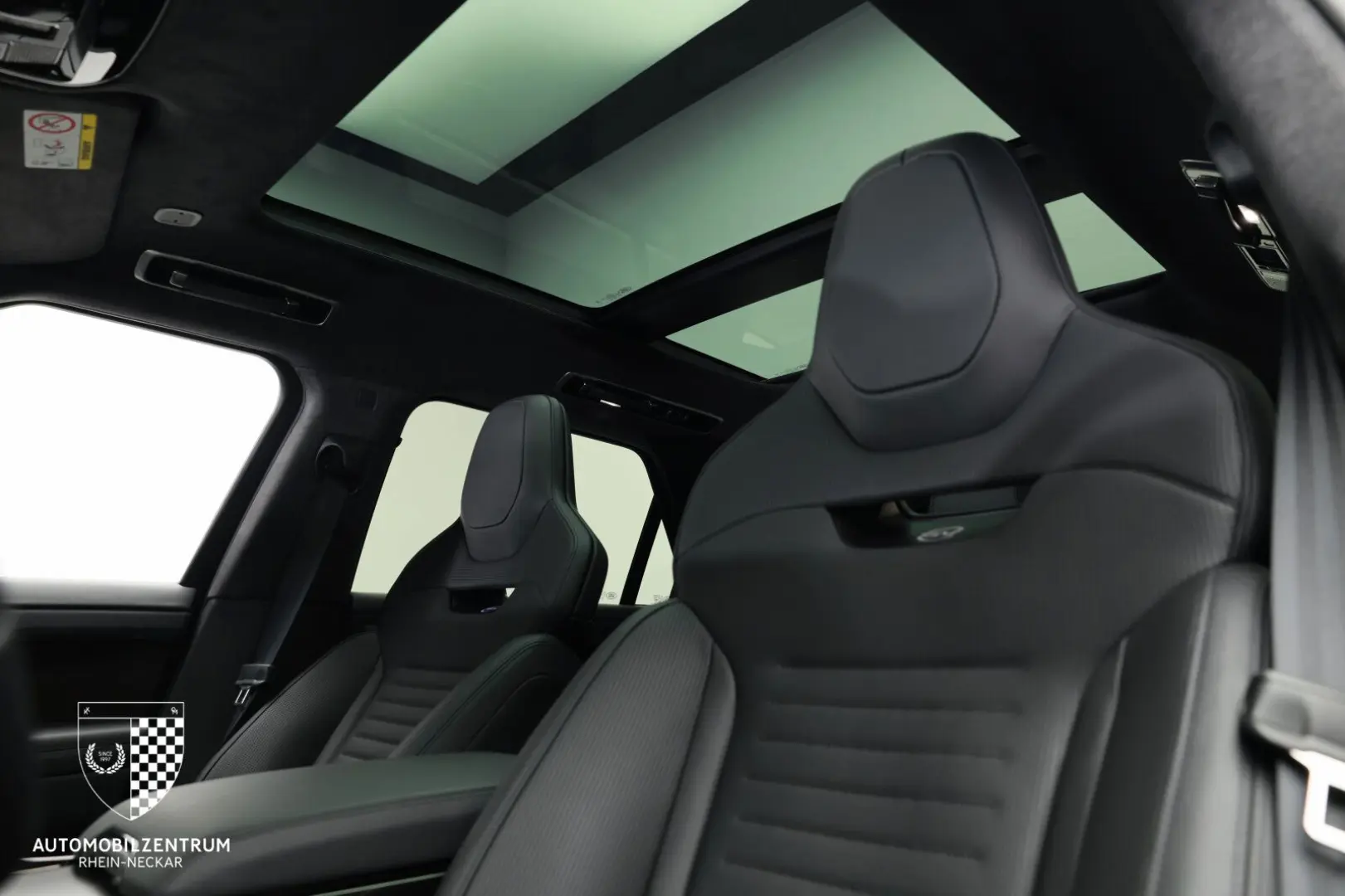 Range Rover Sport P635 SV Edition One Bronze/6D