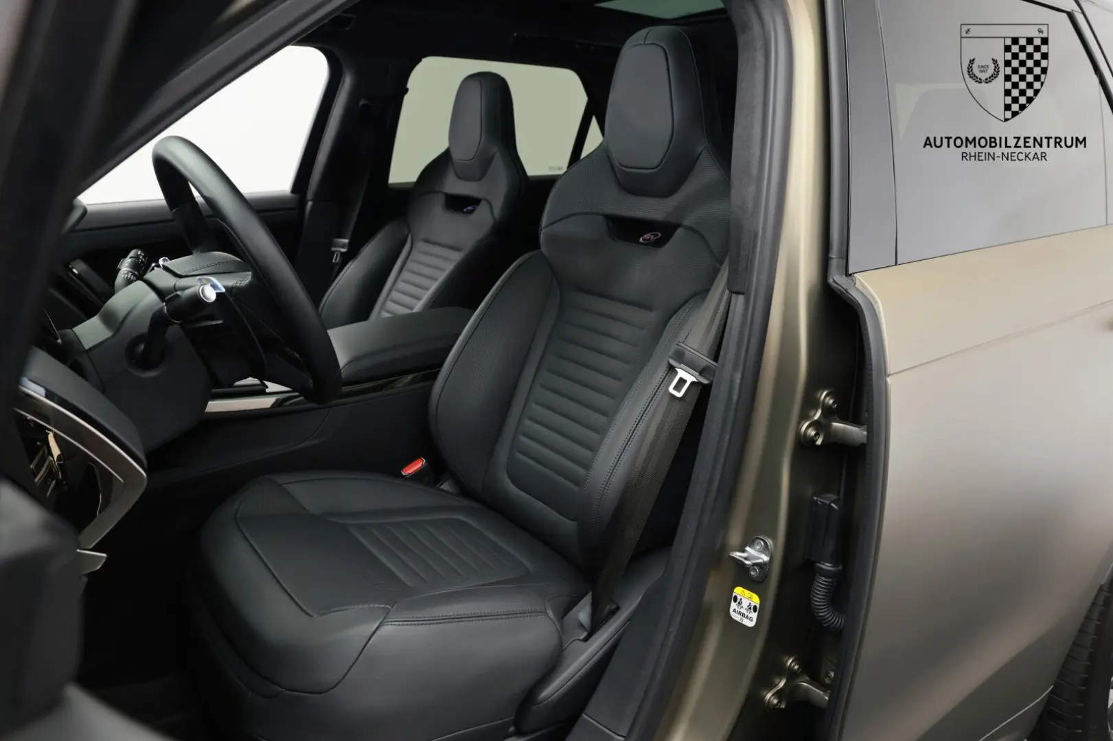 Range Rover Sport P635 SV Edition One Bronze/6D