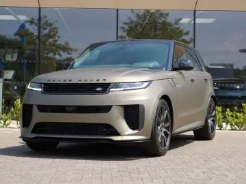 Range Rover Sport SV Edition One Carbon Bronze