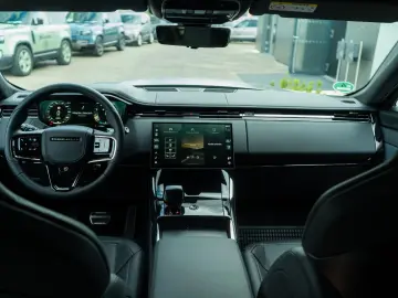 Range Rover Sport SV Edition One Carbon Bronze