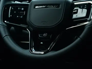 Range Rover Sport SV Edition One Carbon Bronze