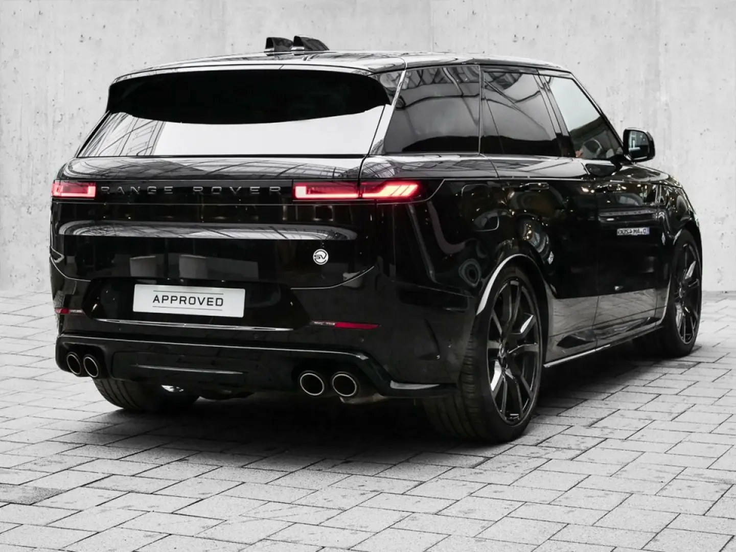 Range Rover Sport P635 SV Edition One
