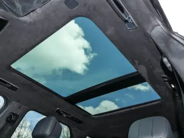 Range Rover Sport P400 MHEV Autobiography |LED