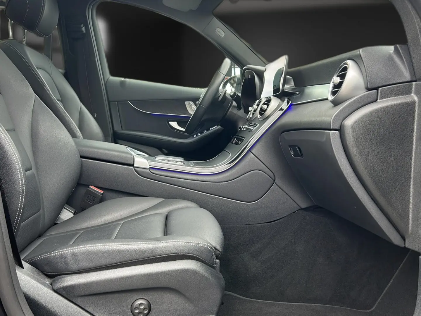 GLC 300 AMG 20*Pano*360*eleSitz*VollLeder*DAB