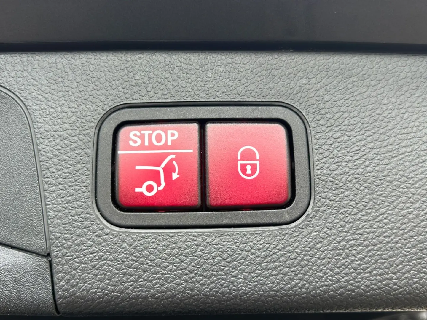GLC 300 AMG 20*Pano*360*eleSitz*VollLeder*DAB
