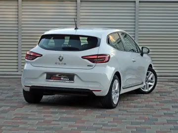 Renault Clio E-TECH Hybrid 140 BUSINESS EDITION