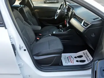 Renault Clio E-TECH Hybrid 140 BUSINESS EDITION