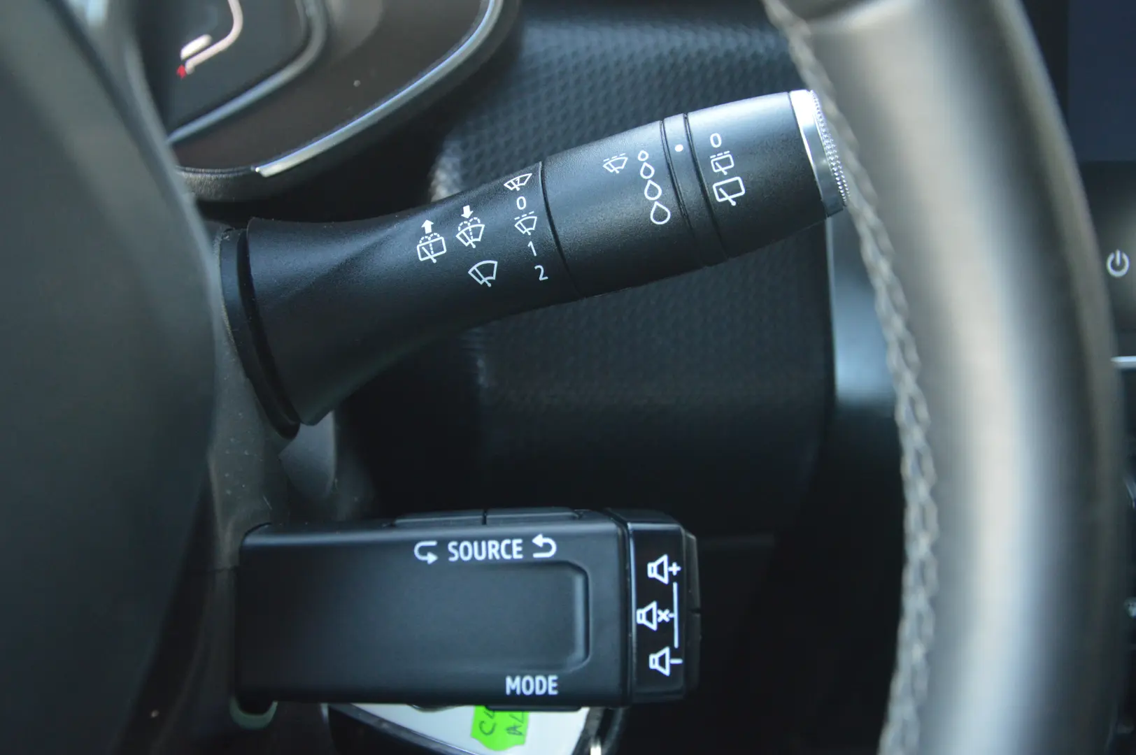Renault Clio E-TECH Hybrid 140 BUSINESS EDITION