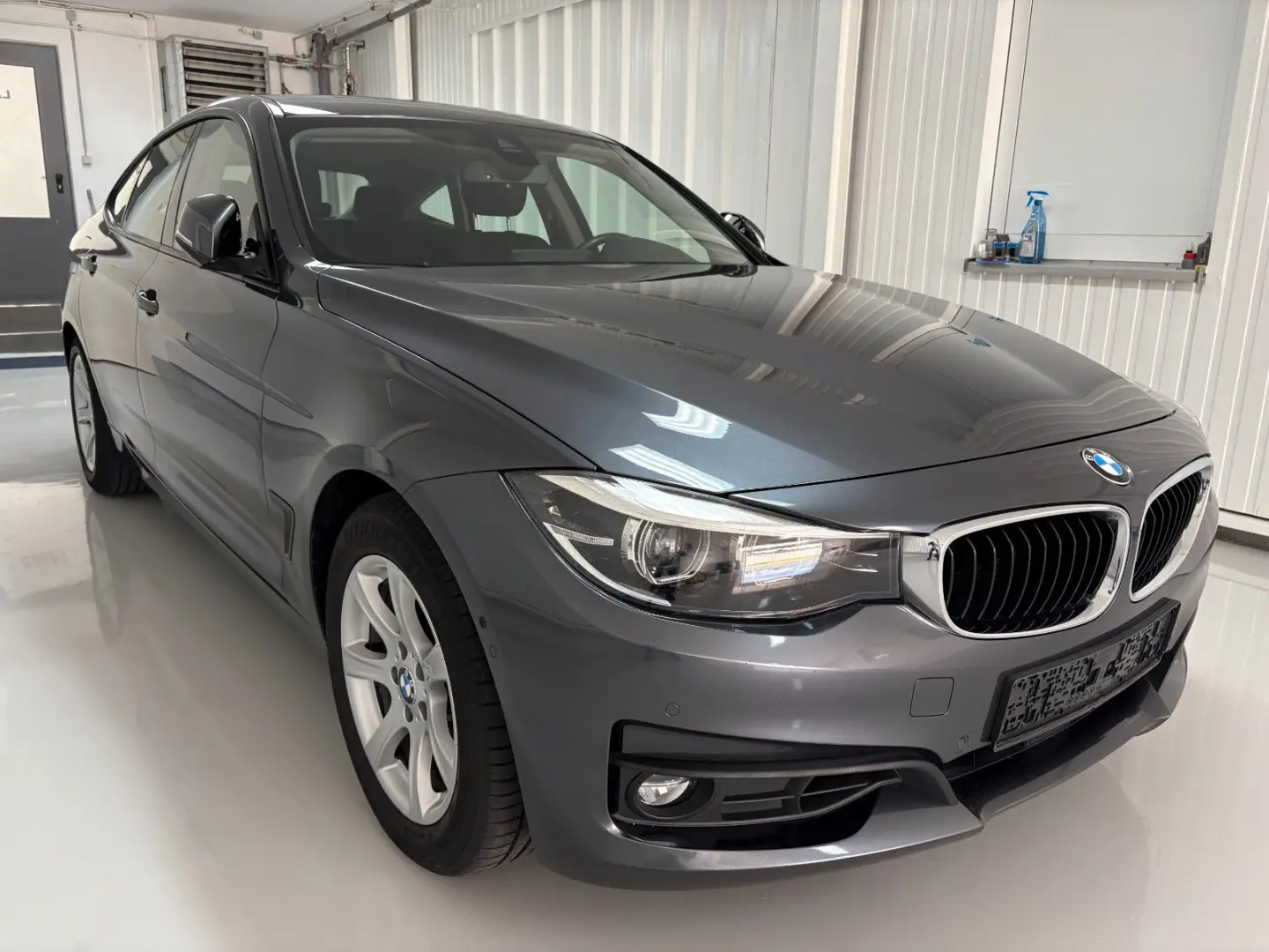 320i xDrive Gran Turismo/LED/Navi
