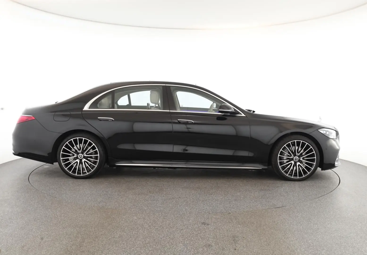 S 580 lang AMG DIGITAL Pano HUD HighEndFond 21