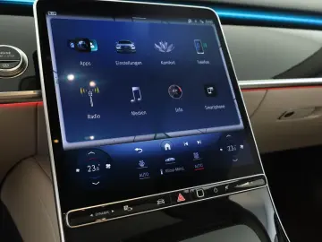 S 580 lang AMG DIGITAL Pano HUD HighEndFond 21