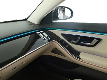 S 580 lang AMG DIGITAL Pano HUD HighEndFond 21