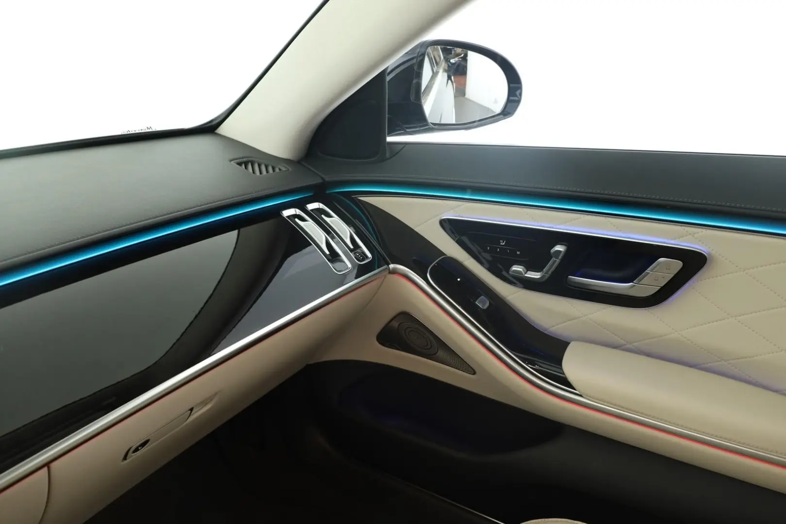S 580 lang AMG DIGITAL Pano HUD HighEndFond 21