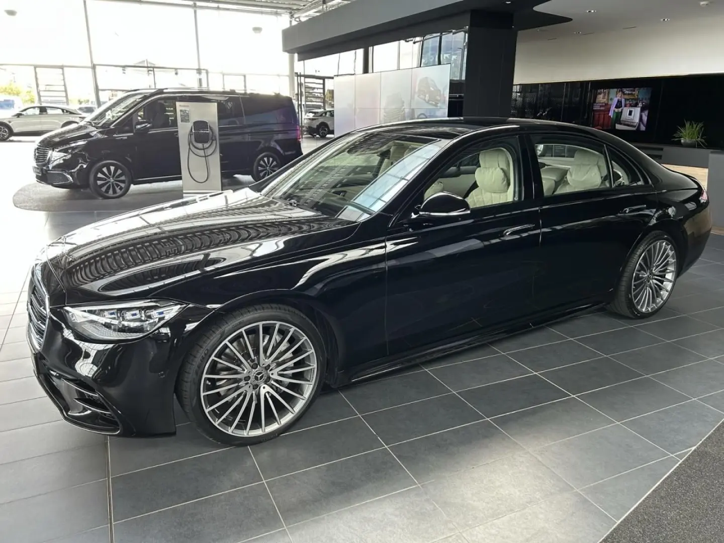 S 580 4M LANG AMG+CHAUFFEUR PAKET+DRIVE PILOT+++