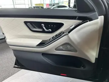 S 580 4M LANG AMG+CHAUFFEUR PAKET+DRIVE PILOT+++