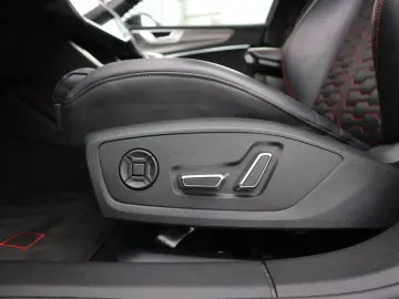 Audi RS 6 Avant 4.0 TFSI quattro MATRIX*AHK*HUD*PANO*
