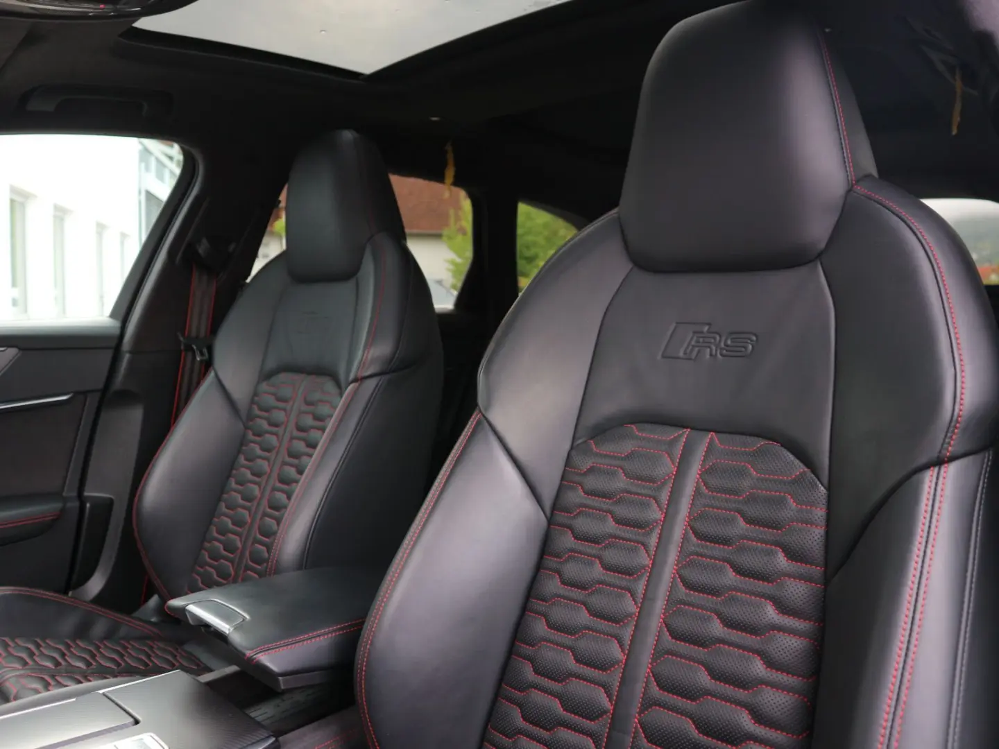 Audi RS 6 Avant 4.0 TFSI quattro MATRIX*AHK*HUD*PANO*
