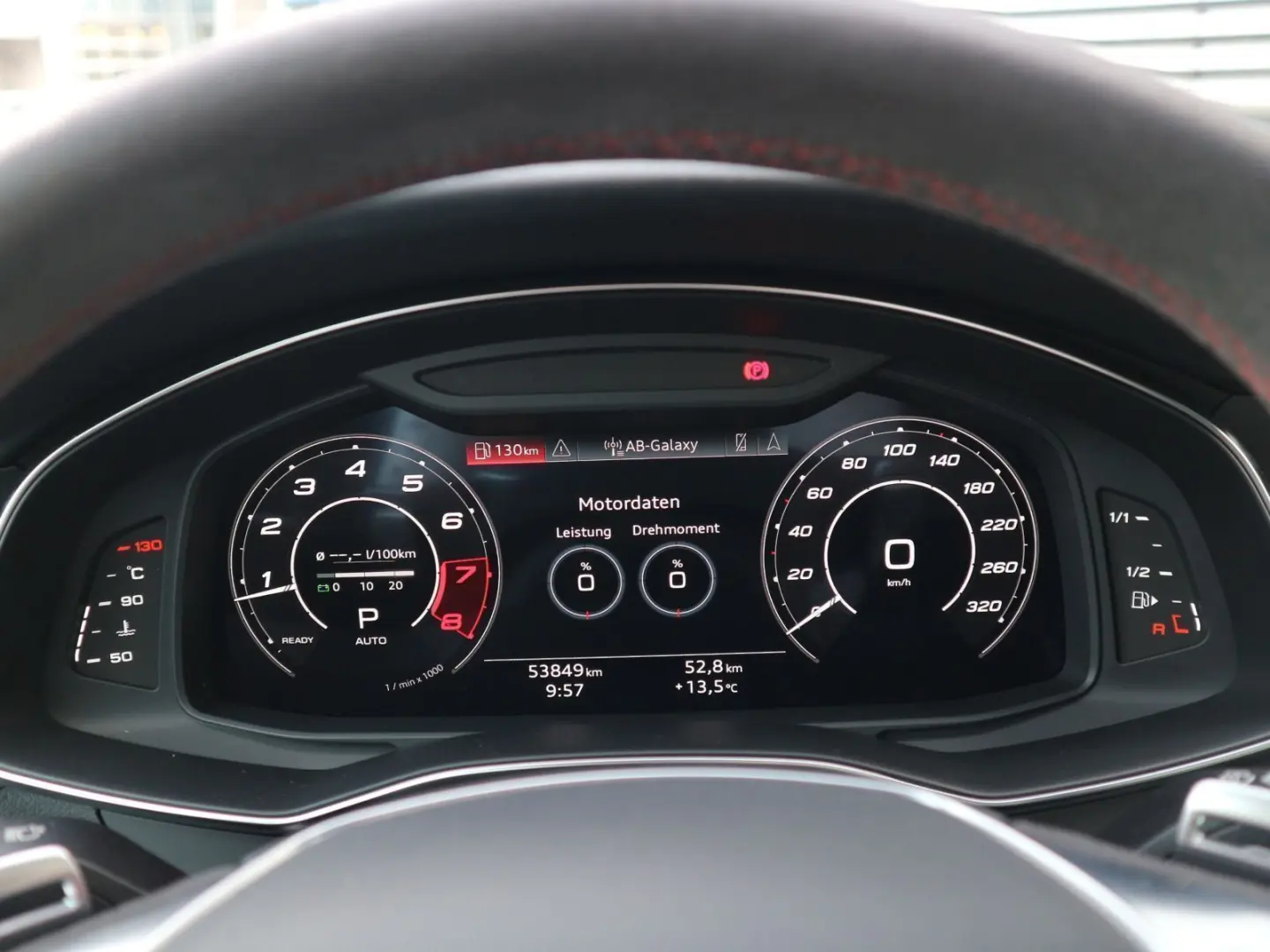 Audi RS 6 Avant 4.0 TFSI quattro MATRIX*AHK*HUD*PANO*