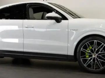 Cayenne Coupe E-Hybrid