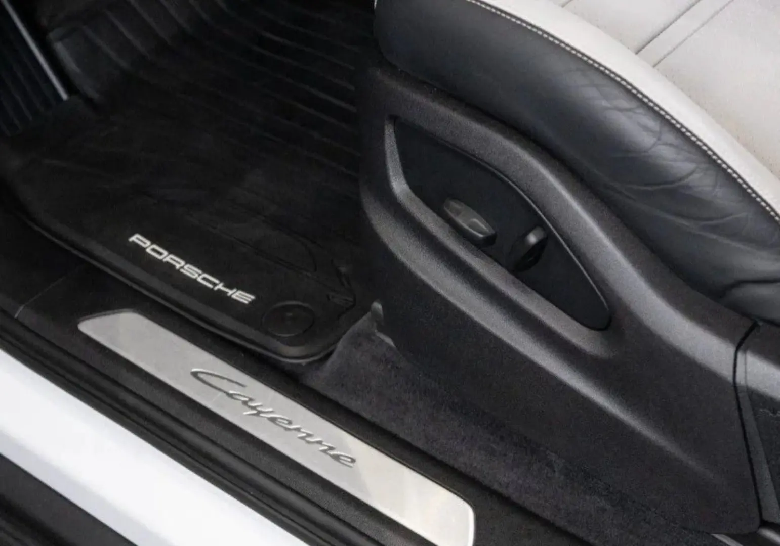 Cayenne Coupe E-Hybrid