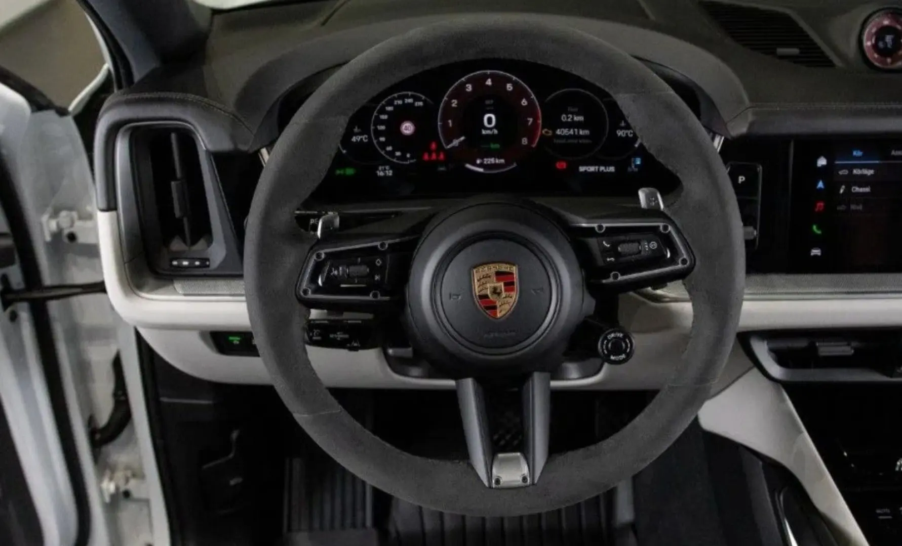 Cayenne Coupe E-Hybrid
