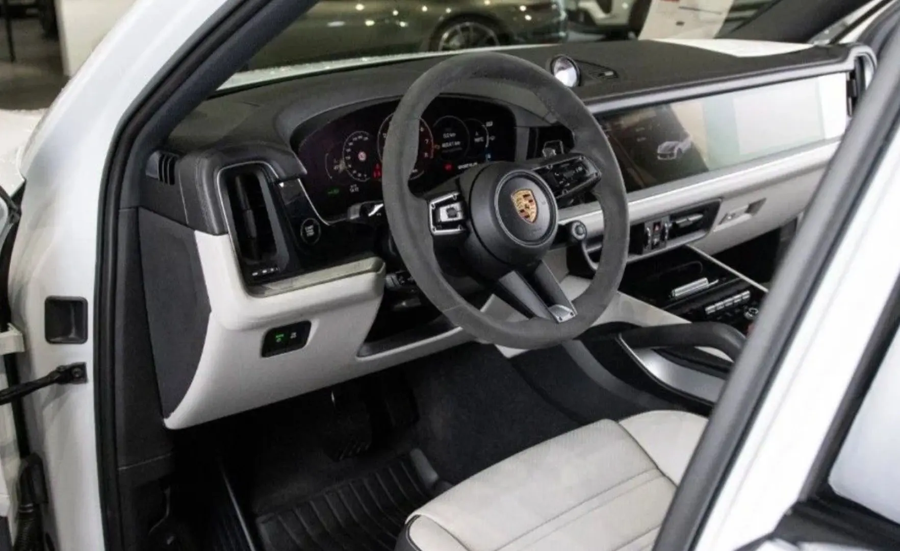 Cayenne Coupe E-Hybrid