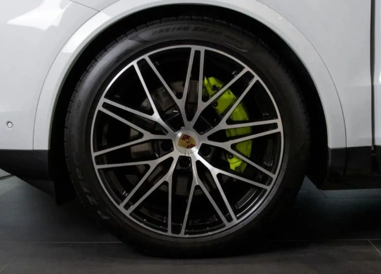 Cayenne Coupe E-Hybrid